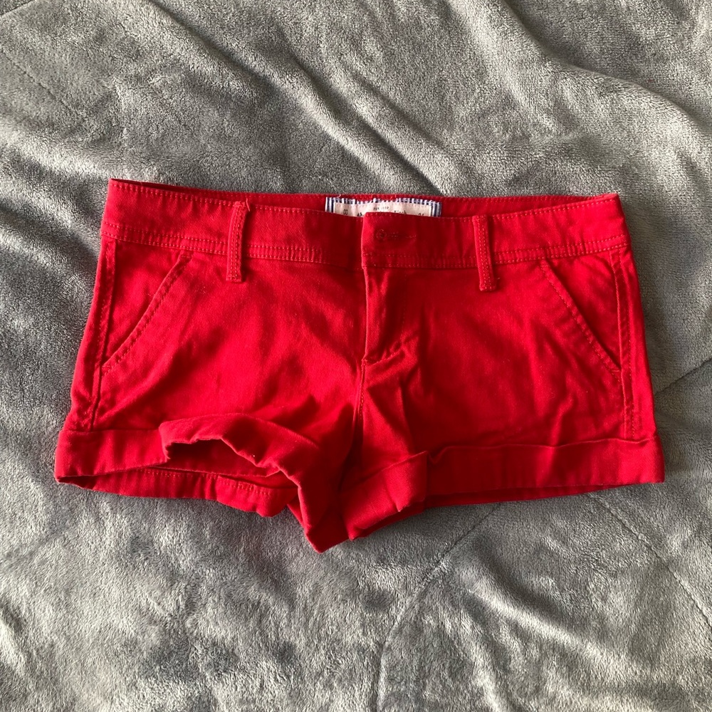abercrombie & fitch red low waisted shorts